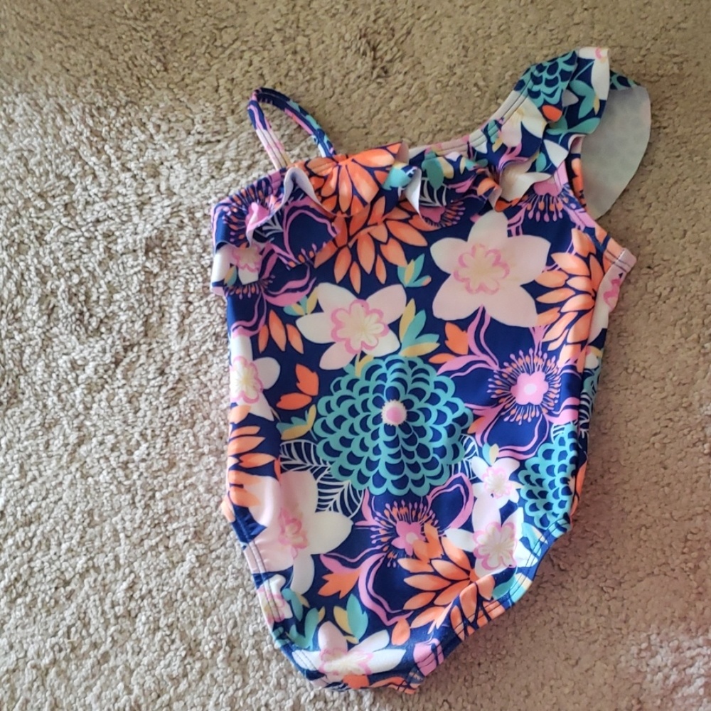 Bathing suit - Picture 2 of 2